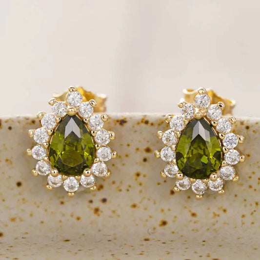 Huitan Minialist Pear Shaped Women Stud Earrings Inlaid Bright CZ Elegant Accessories for Wedding Party Versatile Lady Jewelry
