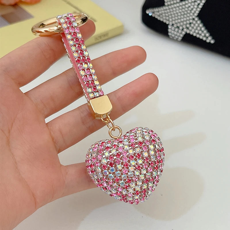 Full Crystals Anime Cartoon Keychain Wommen Bag Key Ring Hearts Bulldog Bears Souvenirs Gifts Брелоки