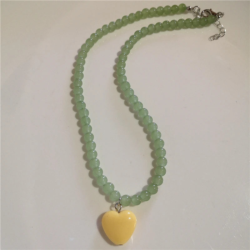 2026 Trendy Aesthetic Resin Candy Color Heart Pendant Glass Beaded Choker Charm Necklace For Women Girl Y2K Jewelry Accessories