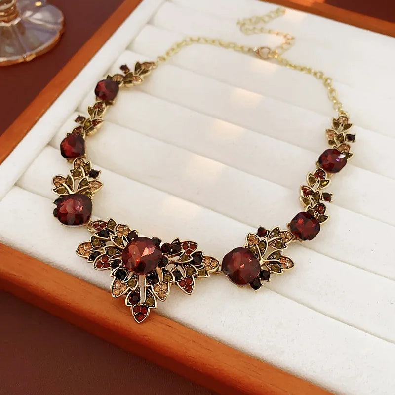 Unique Design Square Leaf Earrings Choker Nacklace for Women Light High-end Red Rhinestone Jewelry Sets Anniversary Gift H