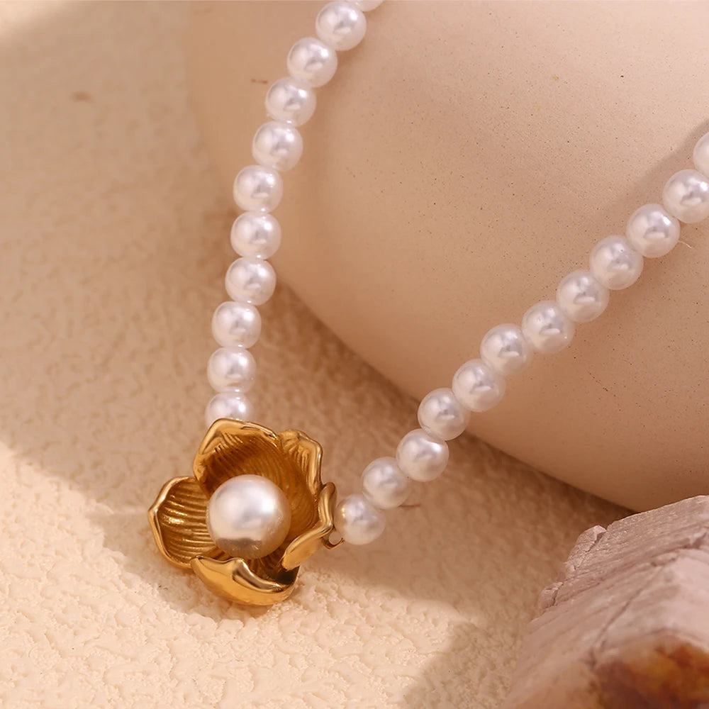 E.B.belle Imitation Pearl Flower Pendant Necklace Hypoallergenic 316L Stainless Steel Accessories 18K Gold Plated Gift
