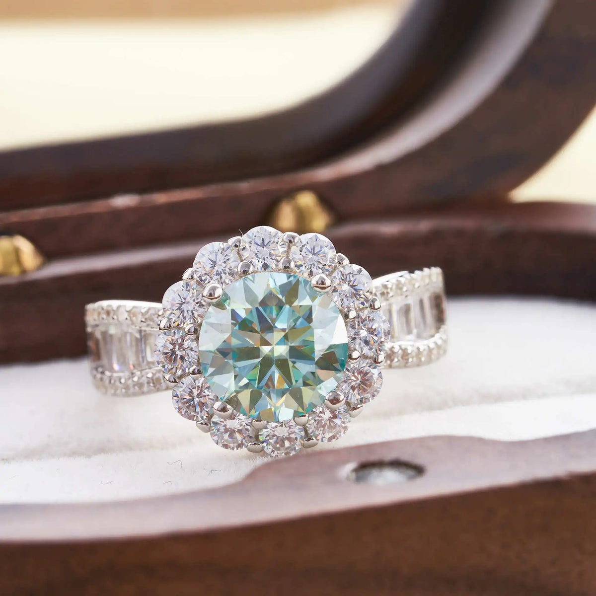 Round Shape 2 Carat Pink Royal Blue Color Moissanite Ring S925 Sterling Silver Women Engagement Luxury Wedding Dating Ring
