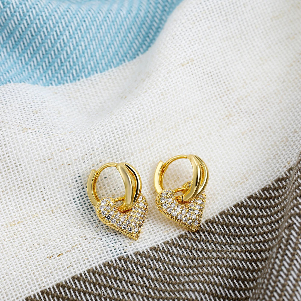 Exquisite CZ Crystal Love Heart Hoop Earrings for Women Cubic Zirconia Gold Color Sweet Cute Hollow Earrings Fashion Jewelry