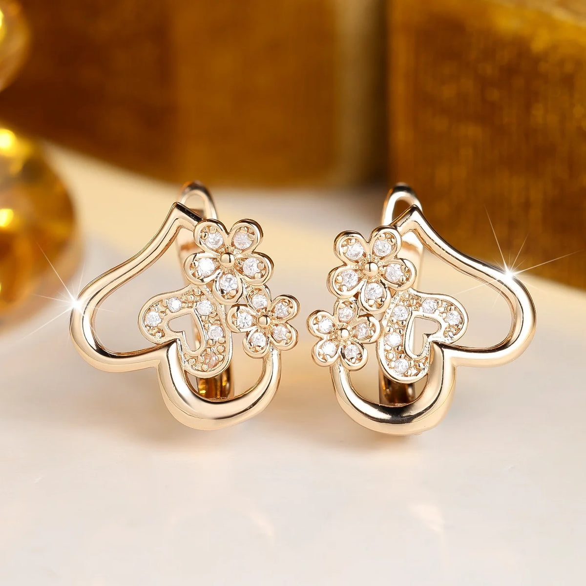 Small Heart Flower White Zircon Stone Fashion Hoop Earrings Charm Cute Female Gold Color Wedding Jewelry For Women