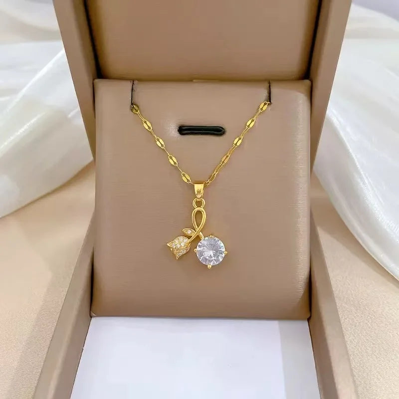 EILIECK 316L Stainless Steel Fashion Chic Cubic Zirconia Flower Pendant Necklace Tarnish Resistant Stylish Neck Chain Jewelry