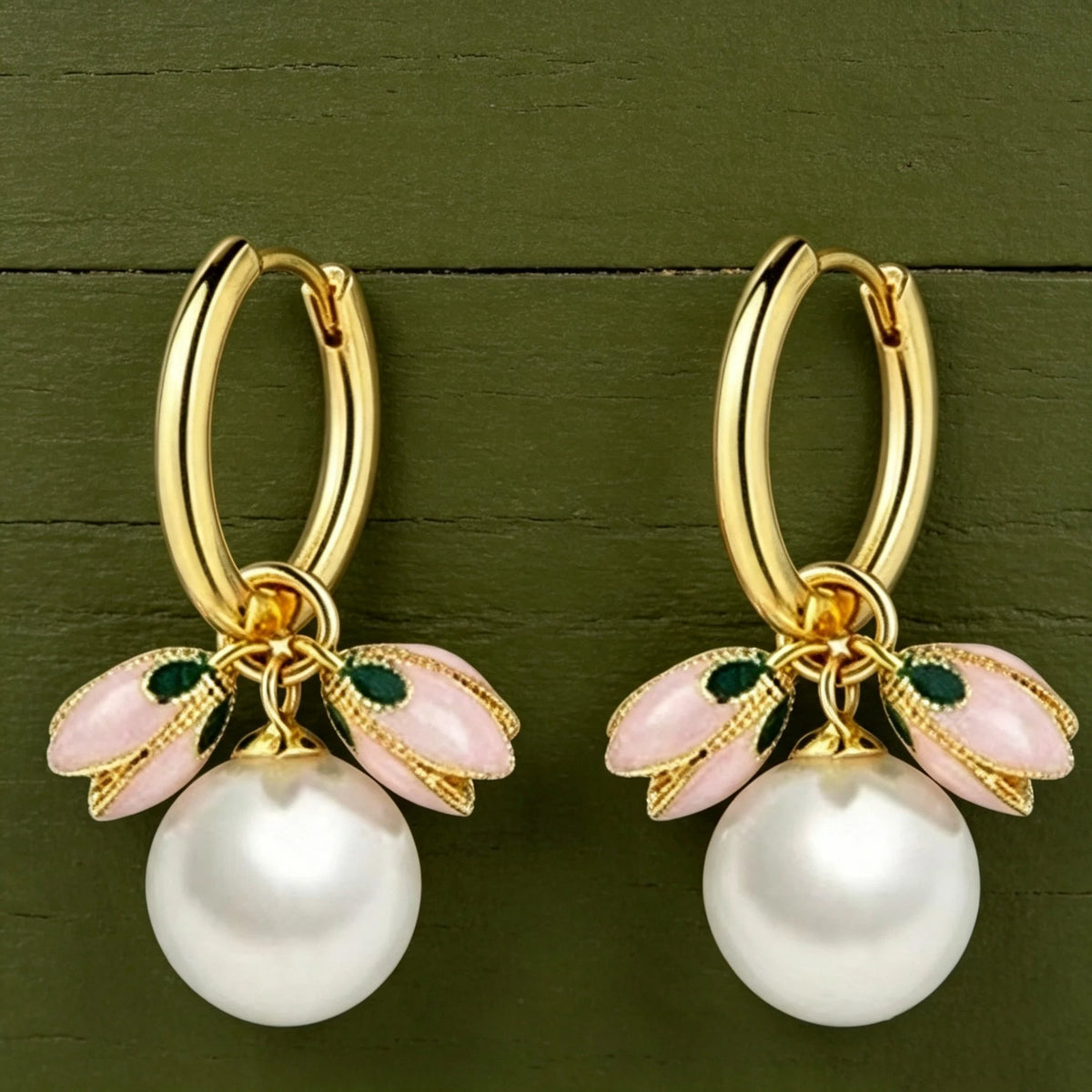 Small Flower Luxury Charm Female Round White Pearl Stud Earrings Rose Gold Color Wedding Jewelry For Women