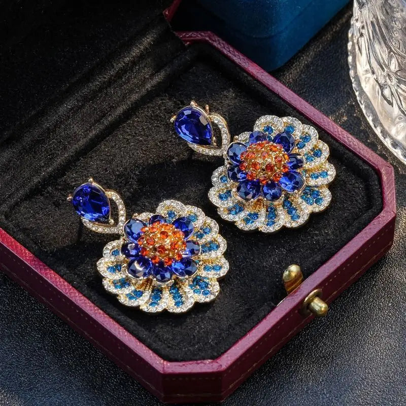 Fashionable zircon blue flower earrings, French style light luxury high-end earrings, elegant temperament, personalized earrings