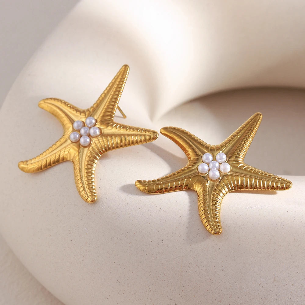 E.B.belle Exaggertaed Summer Beach Imitation Pearl Starfish Stud Earrings 18k Gold Plated Stainless Steel Holiday Women Jewelry