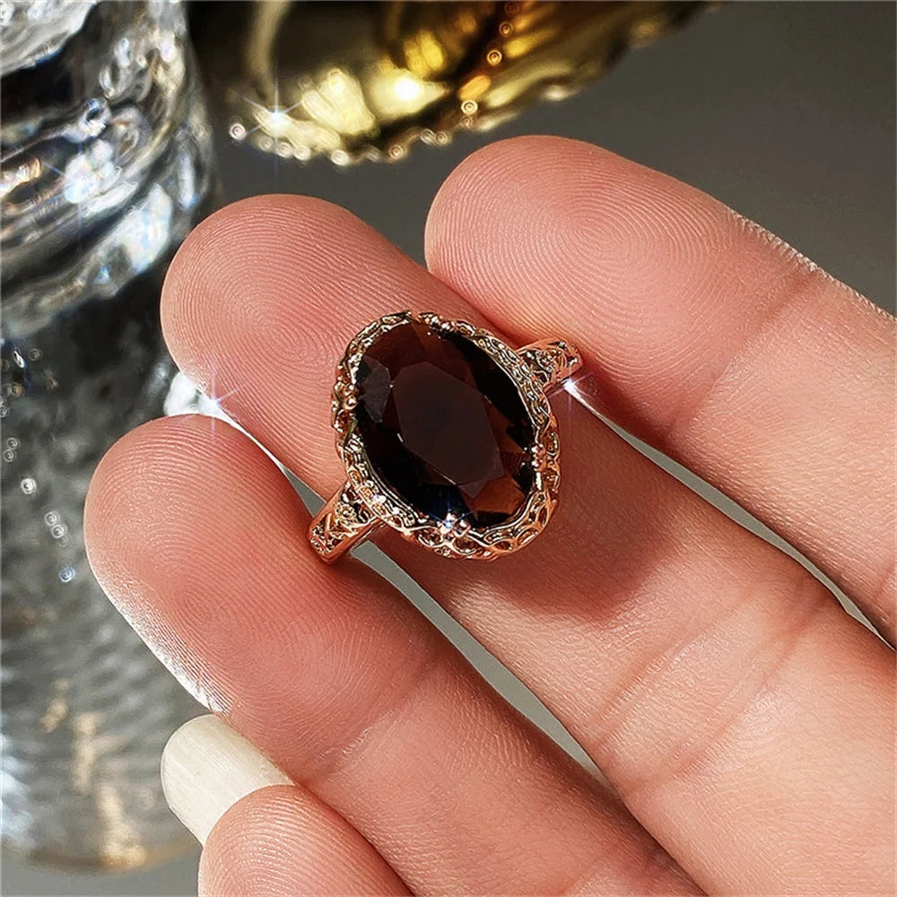 Huitan Rose Gold Color Women Ring Inlaid Shiny Red/Green Oval CZ Luxury Party Accessories Noble Fashion Engagement Chic Jewelry