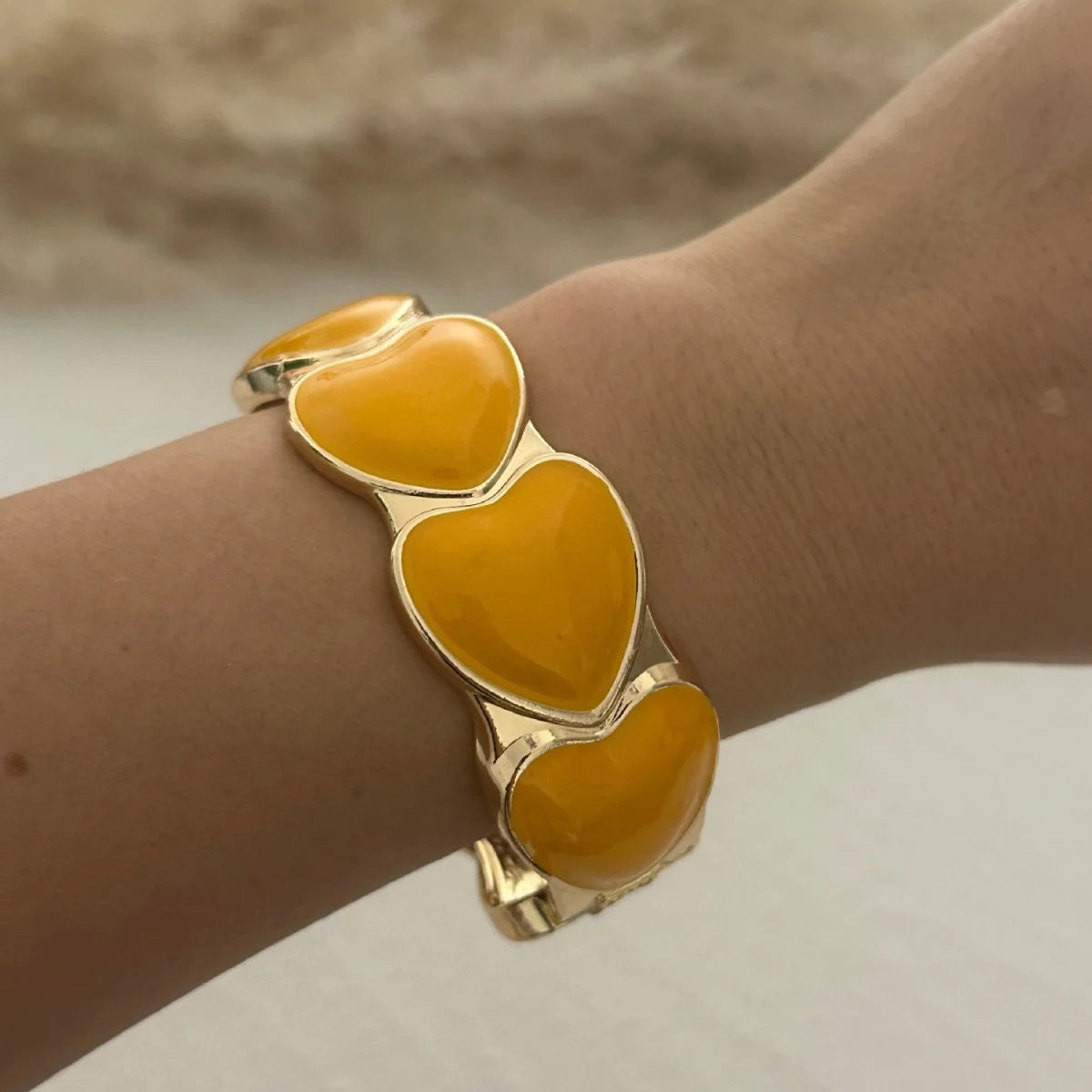 KMVEXO Yellow Dopamine Style Bangles Creative Design Fashionable Temperament Drip Oil Imitate Enamel Bracelet Women Jewelry