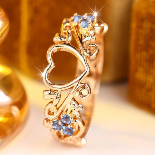 Small Crown Heart Charm Female Blue Zircon Stone Finger Ring Vintage Gold Color Wedding Band Bridal Jewelry For Women