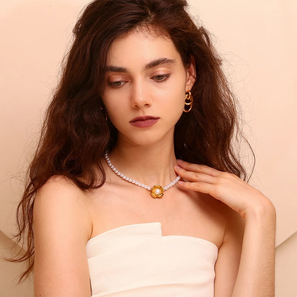 E.B.belle Imitation Pearl Flower Pendant Necklace Hypoallergenic 316L Stainless Steel Accessories 18K Gold Plated Gift