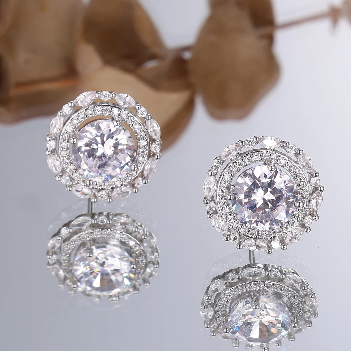 Small Round White Rainbow Zircon Stone New Stud Earrings For Charm Women Silver Color Wedding Jewelry Earring Mother's Day Gifts