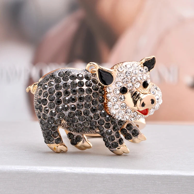 EASYA Cute Pig Shape Keychain Bag Key Ring Kawaii Anime Vintage Metal Crystal High-end Luxury Ladies Charm Jewelry gifts friends