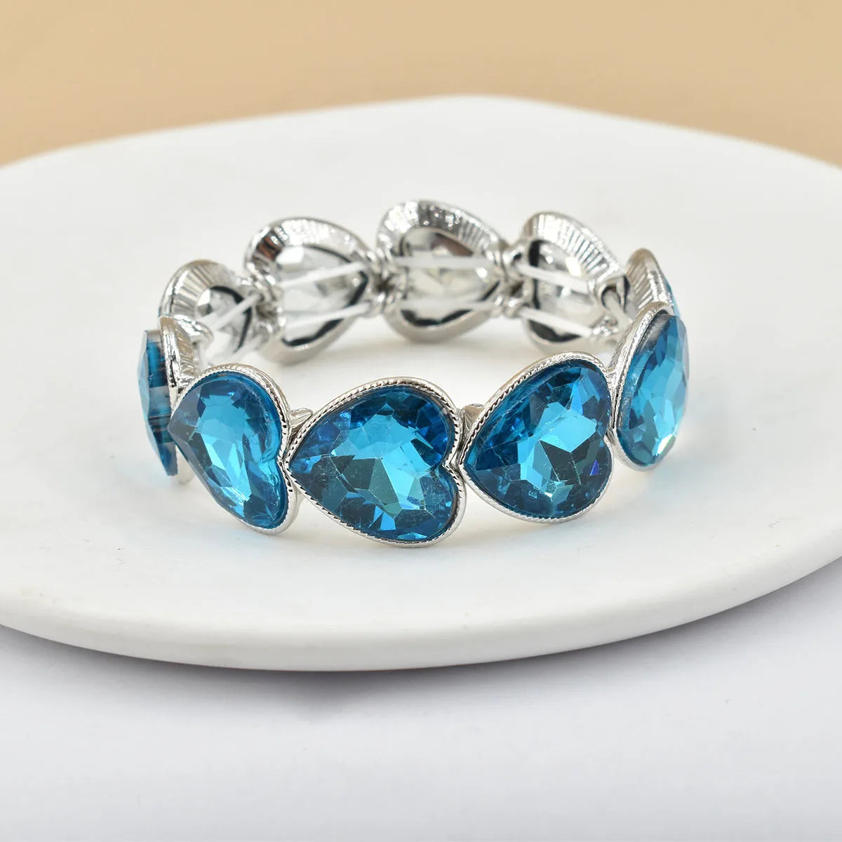 2026 New fashion crystal Women bracelet geometry thread red white blue charms elastic band heart shaped glass Atmospheric Love