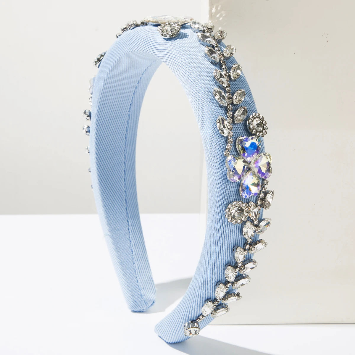 Cross Border New Fashionable Diamond Studded leaf Shaped Headband  With High-End Feel,   Beautiful Banquet Headband