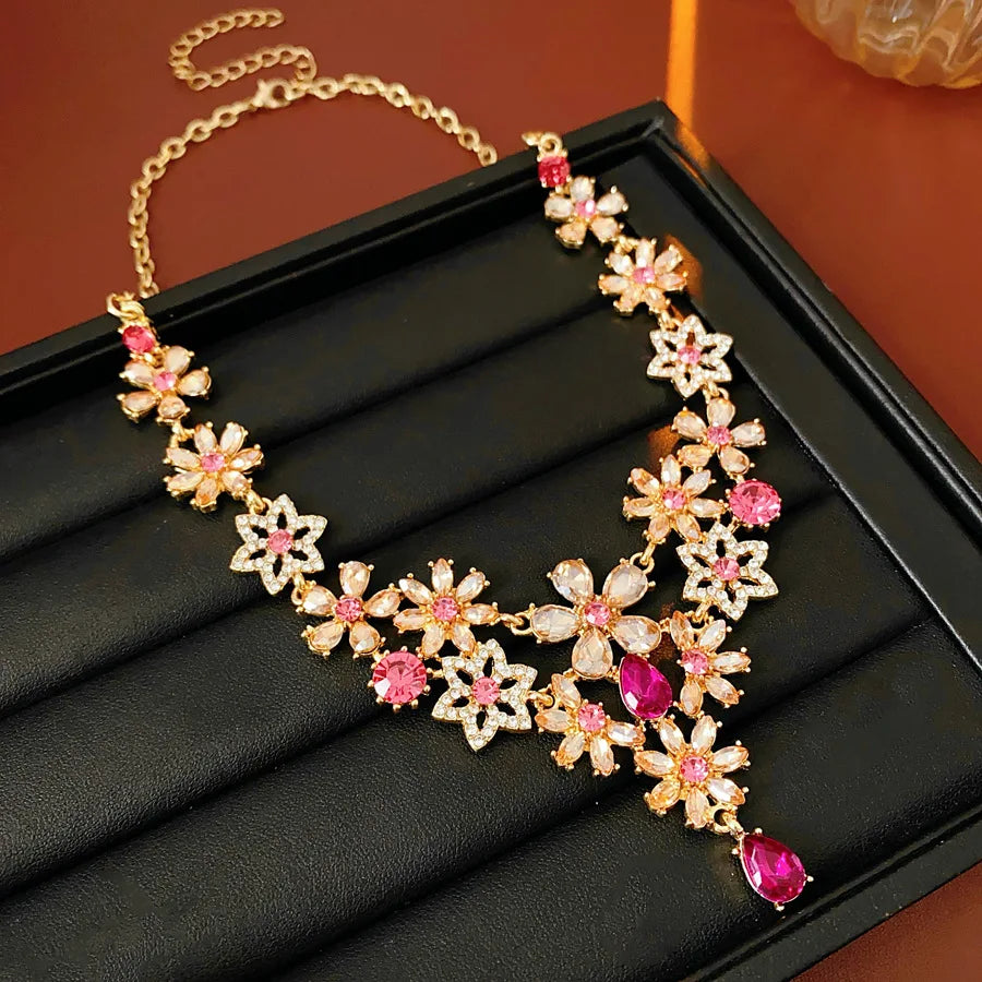 Vintage Inlaid Rhinestone Flowers Snowflake Jewelry Sets for Women Retro Exquisite Versatile Light Luxury Earring Necklace Set