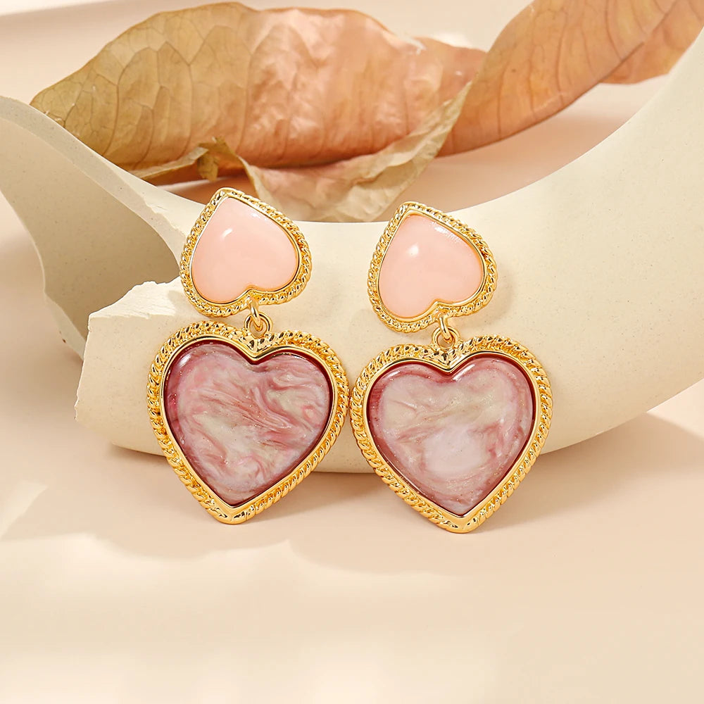 Badu Pink Heart Earrings for Women Girls Vintage Resin Double Heart Drop Earrings Cute Sweet Statement Jewelry Daily Wear