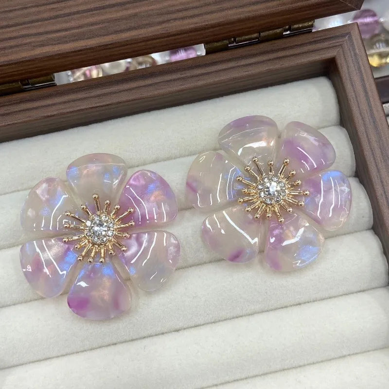 Gradient Resin Flowers Stud Earrings for Women Sweet Summer Jewelry Gift Vintage Korean Fashion Elegant Aretes De Mujer