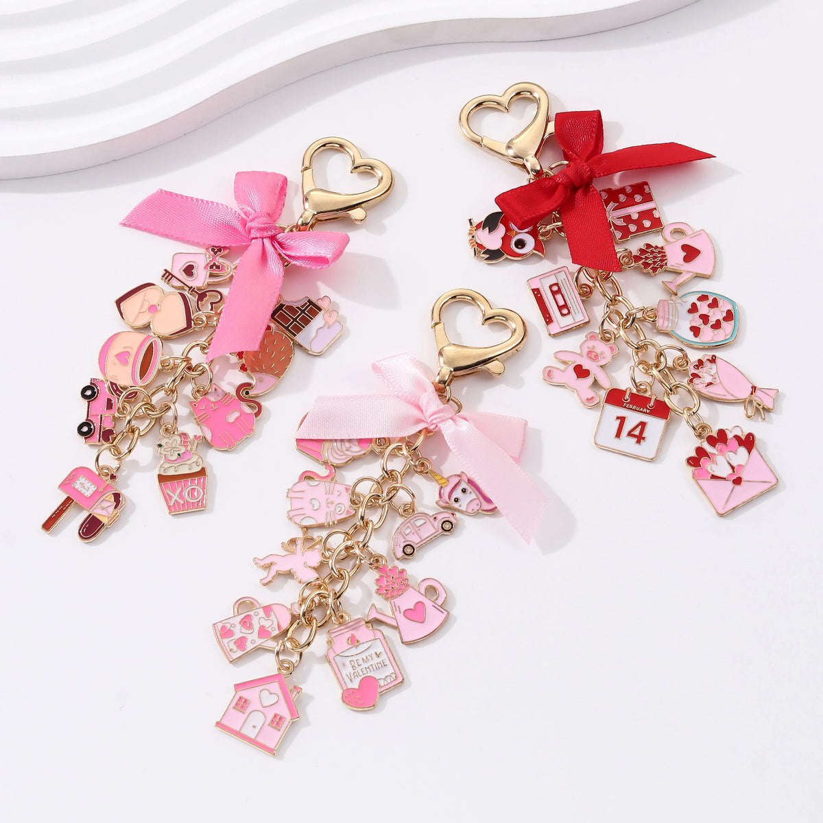 1PC Romantic Love Envelope Cake Chocolate Drip Alloy Keychain Cartoon Bouquet Sweet Valentine's Day Trendy Bag Mobile Pendant