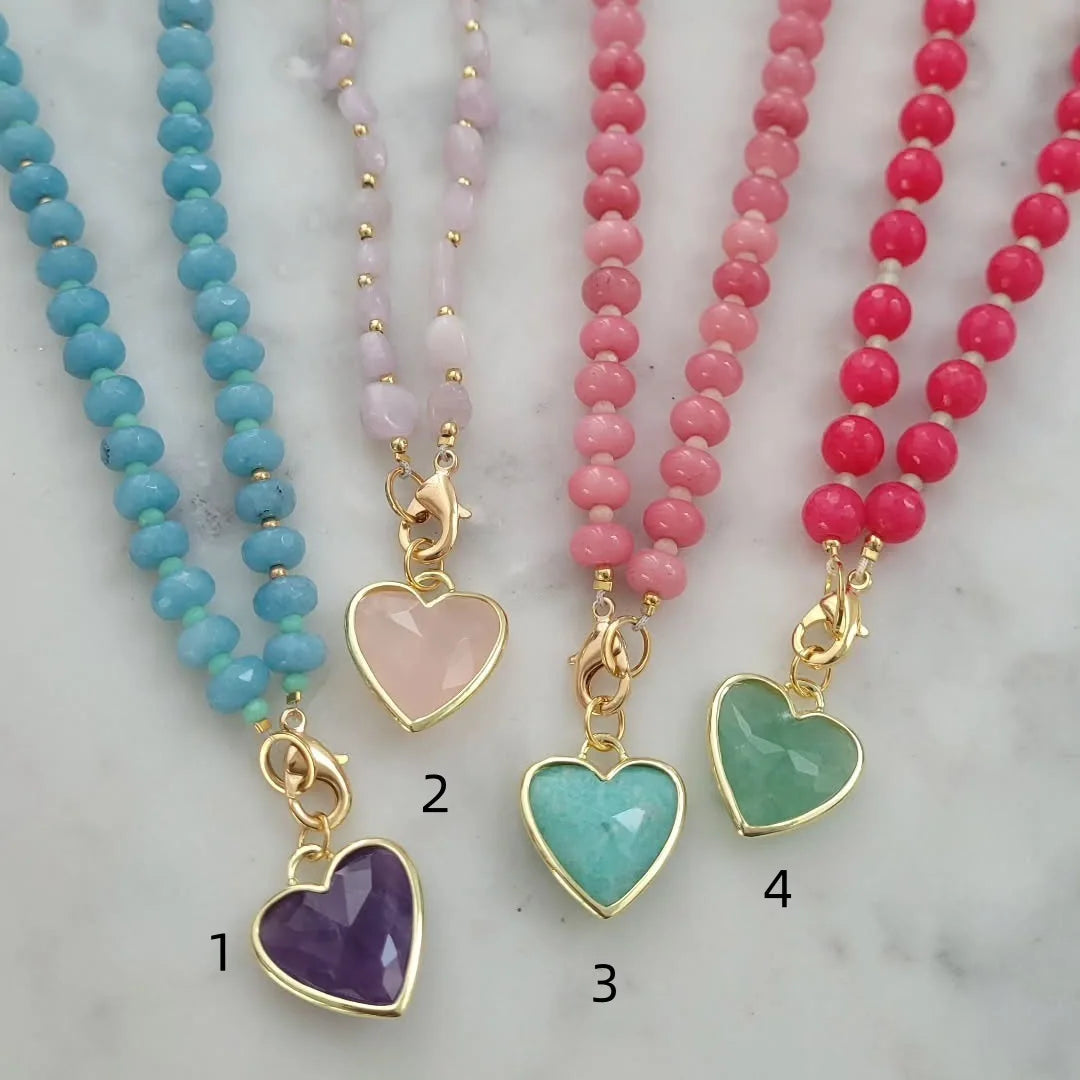 2026 Fashionable trendy dopamine colourful heart bead necklace colourful bead sweet girl versatile accessory
